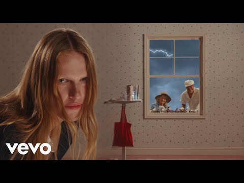 Audrey Hobert - Thirst Trap (Official Video)