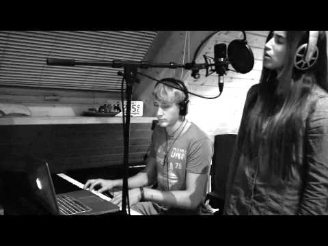 Bruno Mars - When I was your man (Cover by Sarah & Justus)