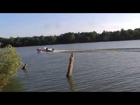 Loc de pescuit carasi cu sacul pe bratul Sfantu Gheorghe Dunare Danube