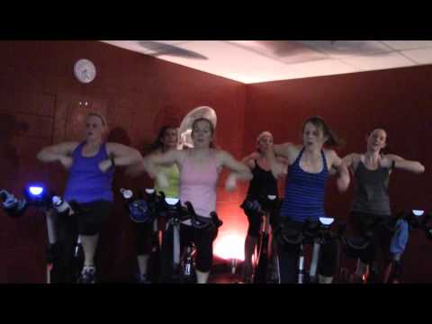 Ground Shake - Wiwek (feat. Stush)