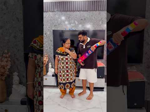 Gaurav k saath koi cricket kyu nahi khel raha #youtubeshorts #shorts #gauravaroravlogs
