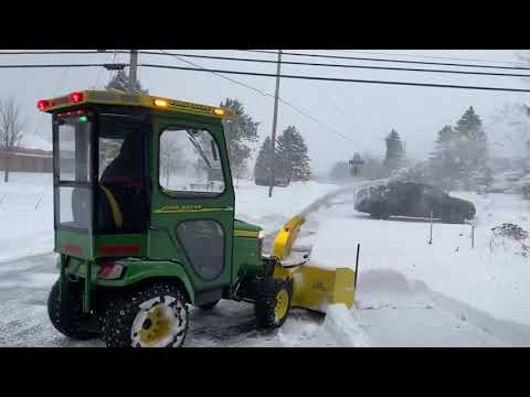 Gaylord, Michigan first snow blowing this year. John Deere X-758. 10 inches of snow. Dec 12, 2020