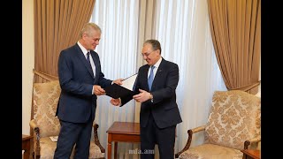 Foreign Minister Zohrab Mnatsakanyan received Cornel Ionescu, the newly appointed Ambassador of Romania