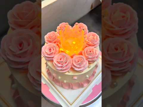 How to Create Outstanding Vanilla Cake Design #shorts #vanillacake #ytshort #cakeideas