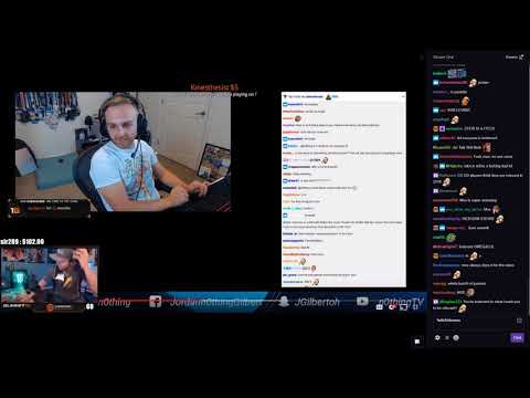 Summit1g Watches ''Moe VS Stewie2k Arguing''