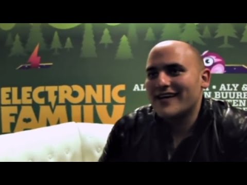 Aly & Fila @ Electronic Family