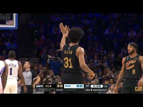 Jarrett Allen celebrates after his team gets 3 second violation defense technical foul🤣 CLE vs PHI |