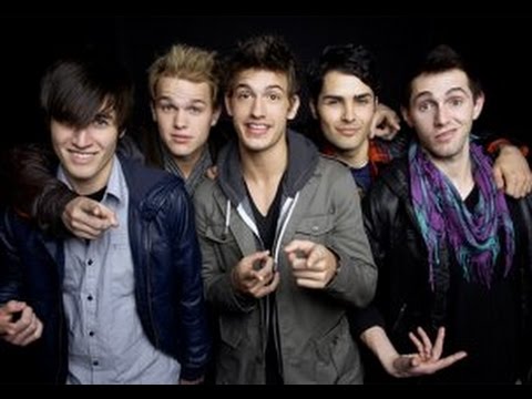 V Factory - In It For The Love