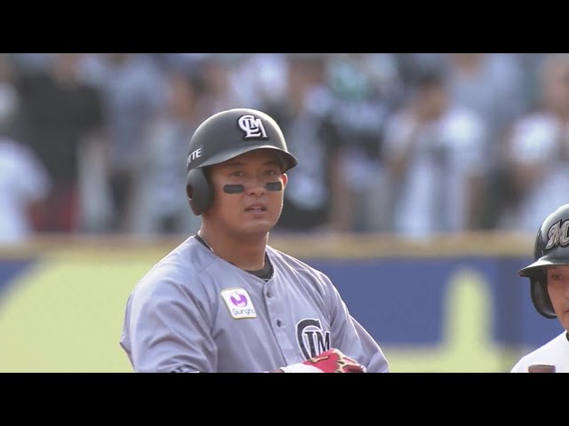 【9回裏】マリーンズ・佐藤都志也 代打起用でライトへのタイムリー2ベースヒットを放つ!!  2023年7月2日 千葉ロッテマリーンズ 対 東北楽天ゴールデンイーグルス