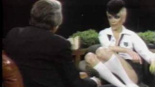 Wendy O Willams and the Plasmatics on the Tom Snyder show - Part 1