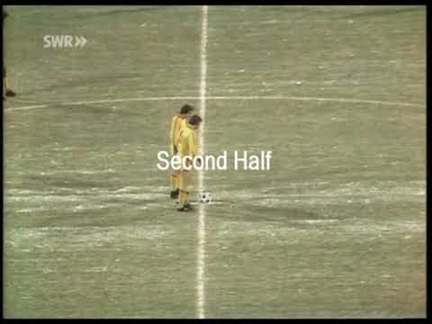 06/12/1978 Uefa Cup Round 3 2nd leg DUKLA PRAGUE v STUTTGART