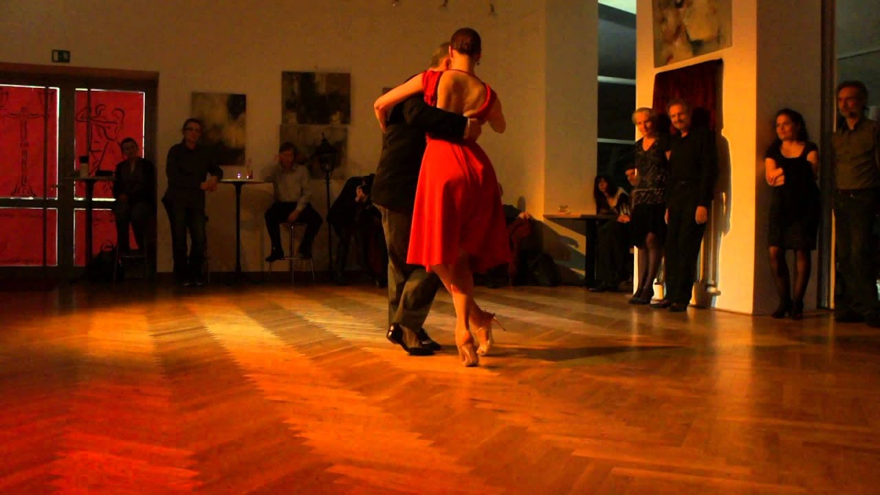 Maria Antonieta Tuozzo und Ezequiel Herrera Petrakis in Dortmund Februar 2014 Tango 2