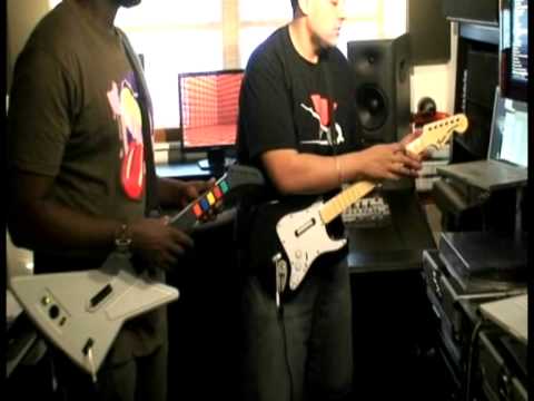 P.SO (P.CASSO) shows you how to sample using Guitar Hero!