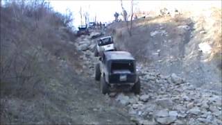 preview picture of video 'Jeeps Crawling White Tail in Harlan 4-5-2013'