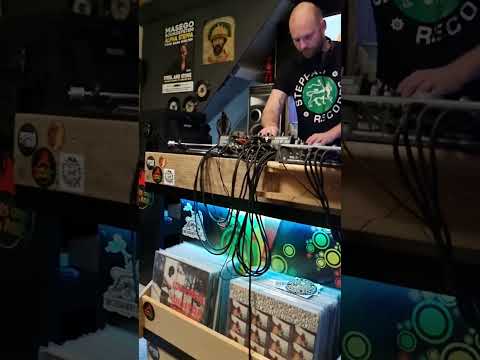 Steppas Records Session - Selecta Baggabiek, live from the Roots an Dub Attic, dub and Steppers.