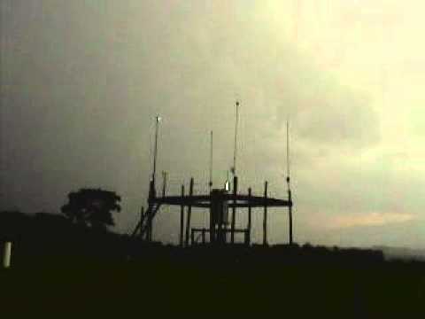 Raio artificial Induzido