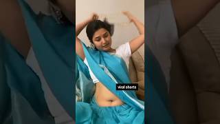 Download lagu Marathi Actress #prajaktamali#marathi #actress #saree #sareelove #sareenavel #shorts mp3