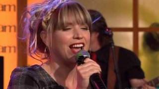 Suzie McNeil - It&#39;s Christmas Time - Canada AM