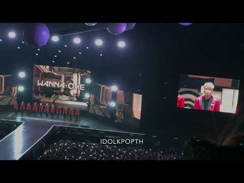 [20180929] Wanna One - Light @KCON 2018 THAILAND