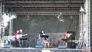 Wendy & Friends Live Concert  Pulptuur Kapellen.mov