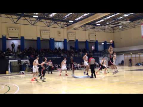 Real Madrid Jr Baloncesto @ The HM Hospitales Torrelodones 8/02/2015 Tip Off