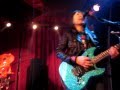 Shonen Knife - Blitzkrieg Bop