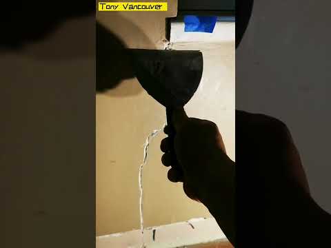 窗角裂縫