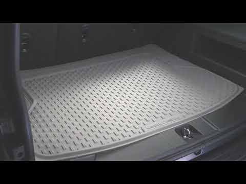 Trim-to-Fit Cargo/Trunk Mat: Up-Close Look