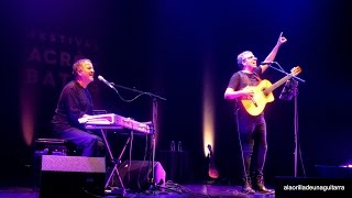 PEDRO GUERRA - LA LLUVIA NUNCA VUELVE HACIA ARRIBA