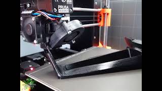 3D Printing a Headphone stand.