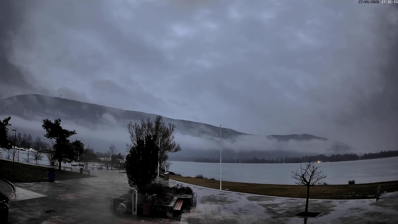 Montalieu-Vercieu - Vallée Bleue (site de plongée)