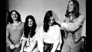 THE INCREDIBLE STRING BAND "maker of islands"