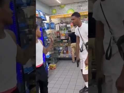 6700 Fonzo caught lacking trying toconfront a opp (MUST WATCH) (FREE6700FONZO)