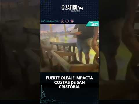 🚨 IMPRESIONANTE OLEAJE golpea las costas de San Cristóbal en Galápagos