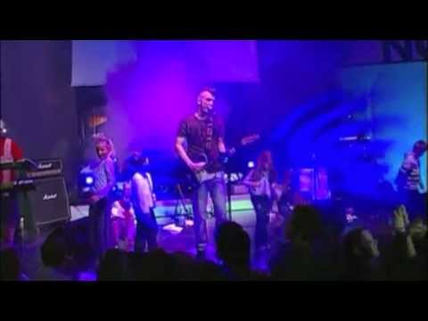 Andrius Mamontovas - "Kregždutės, Kregždutės" (live)