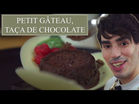 Chocolate Petit Gâteau, White Chocolate Cup, Cocoa Crumble, Macerated Raspberries