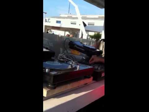 Dana Ruh @ Cocoon Heroes On The Beach