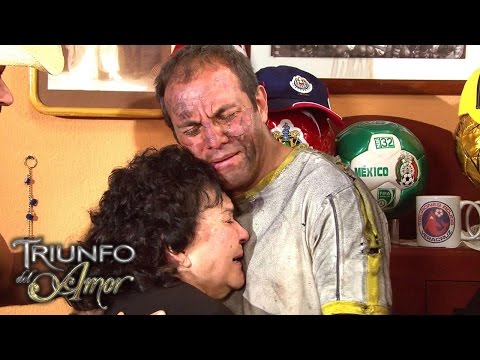 Triunfo del Amor | Juanjo sobrevive al incendio y se reencuentra con su madre
