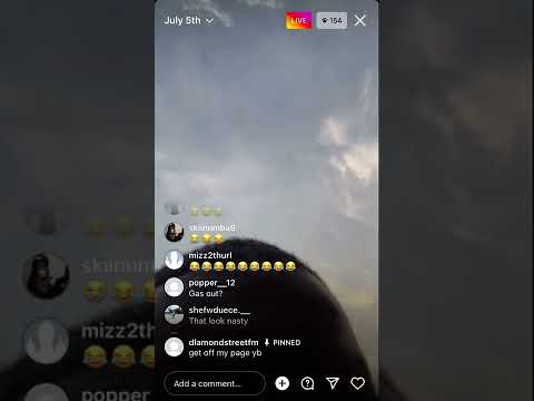 Another day in the life of Diamondstreetfm 🏴‍☠️👎🏻👎🏻👎🏻✋🏼🤚🏼