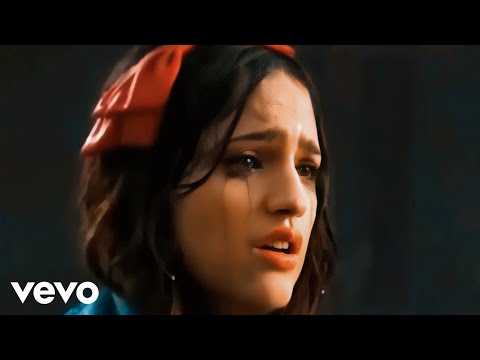 Eiza González - 'Contigo Todo' (HD)