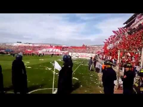 "RECIBIMIENTO TATENGUE |  Unión 0-0 Colón 2015 Fecha 27" Barra: La Barra de la Bomba • Club: Unión de Santa Fe