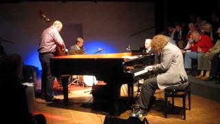 Martin Sasse Trio feat. Scott Hanilton - The Girl From Ipanema