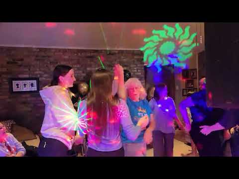 DJ BEE - DJBEE.Net video.