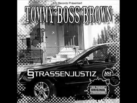 Tommy Boss Brown feat. N.E.G.R.O (KDF) - Hustler im Geschäft