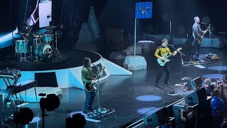 Weezer · 2024-10-11 · Intuit Dome · Inglewood · full live show