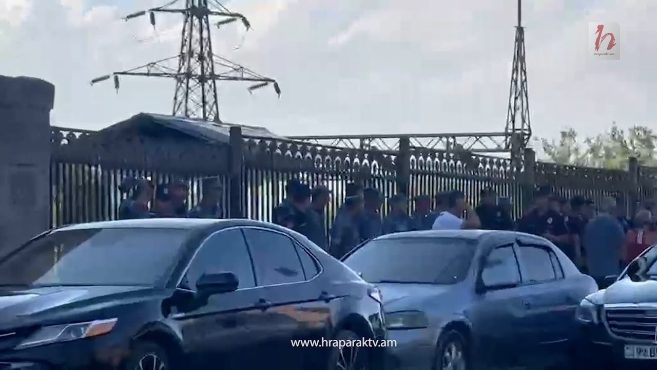 Ոստիկանական մեծաթիվ ուժեր՝ դատարանի մոտ. ինչ է կատարվում