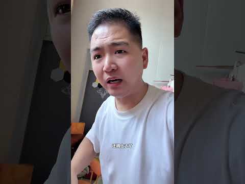 I told you not to drink so much! Cat’s confusing behavior, hilarious and adorable!