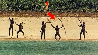 SENTINELESE : World&#39;s Last Stone Age Tribe