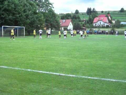 LKS Lubatówka - Sokół Domaradz 2:2 (2:1 Tomasz Pilch)