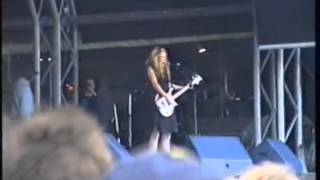 Babes In Toyland Spit To See The Shine Reading Festival 91